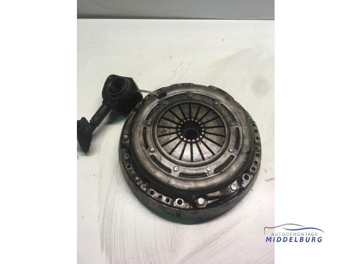 Gebruikte Vliegwiel dubbele massa Ford Focus 2 Wagon 1.6 TDCi 16V 110 Prijs € 42,00 Margeregeling aangeboden door Autodemontagebedrijf Middelburg B.V