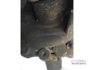 Gebruikte Waterpomp Ford Transit Tourneo 2.2 TDCi 16V Prijs € 13,00 Margeregeling aangeboden door Autodemontagebedrijf Middelburg B.V