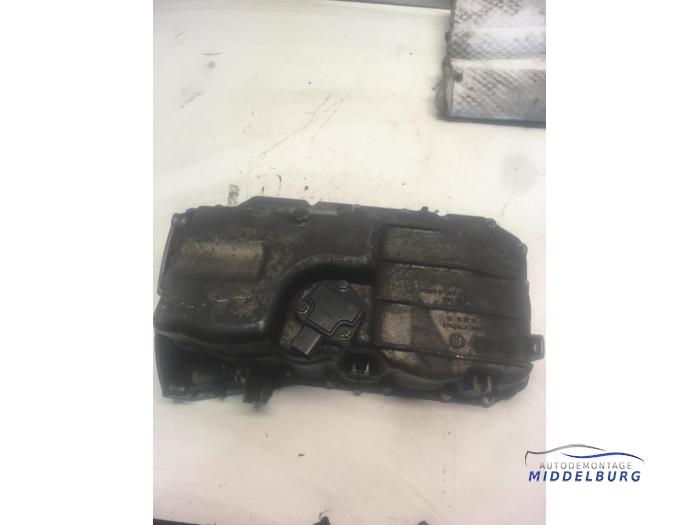 Gebruikte Carterpan BMW 1 serie (E81) 120d 16V Prijs € 44,00 Margeregeling aangeboden door Autodemontagebedrijf Middelburg B.V
