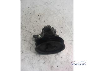 Gebruikte Pomp Servo Mercedes E (W210) 2.2 E-200 CDI 16V Prijs € 34,00 Margeregeling aangeboden door Autodemontagebedrijf Middelburg B.V