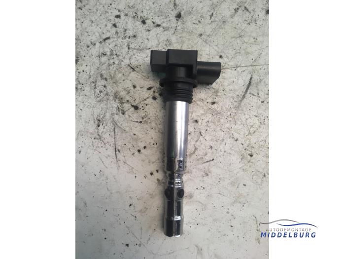 Gebruikte Bobine Volkswagen Polo IV (9N1/2/3) 1.2 Prijs € 4,50 Margeregeling aangeboden door Autodemontagebedrijf Middelburg B.V