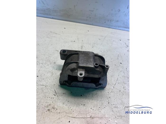 Gebruikte Motorrubber Volkswagen Golf V (1K1) 2.0 GTI 16V Prijs € 13,50 Margeregeling aangeboden door Autodemontagebedrijf Middelburg B.V