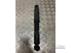 Gebruikte Schokdemper links-achter Opel Astra H SW (L35) 1.9 CDTi 100 Prijs € 13,00 Margeregeling aangeboden door Autodemontagebedrijf Middelburg B.V