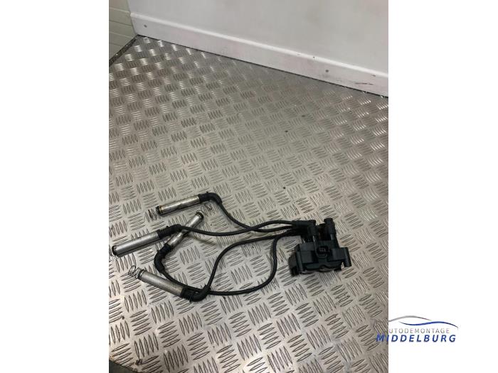 Gebruikte Bobine Ford Ka I 1.3i (96 EEC) Van Prijs € 8,00 Margeregeling aangeboden door Autodemontagebedrijf Middelburg B.V