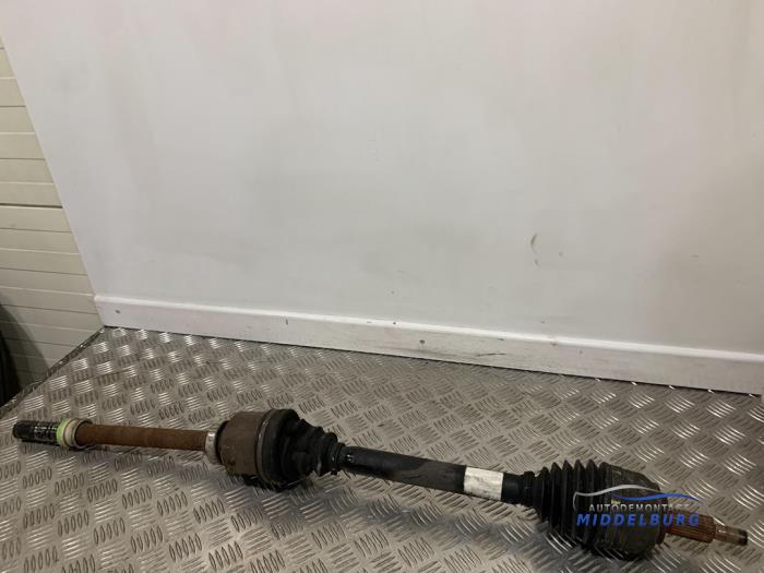 Gebruikte Steekas rechts-voor Renault Laguna III (BT) 2.0 dCiF 16V 130 Prijs € 25,00 Margeregeling aangeboden door Autodemontagebedrijf Middelburg B.V
