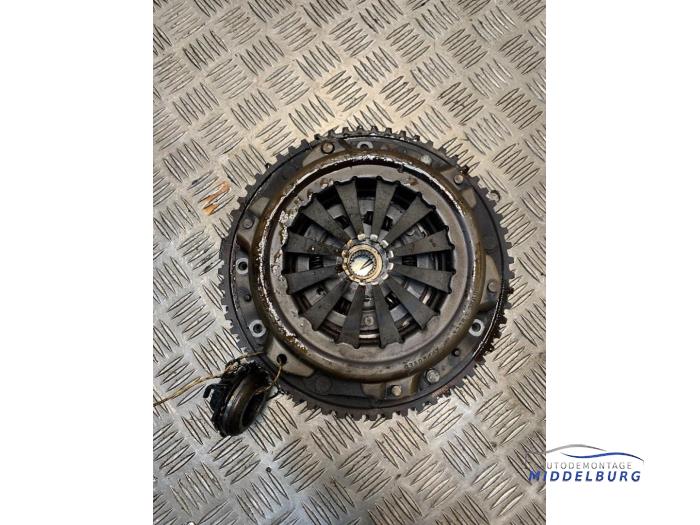 Gebruikte Koppelingsset (compleet) Renault Megane Break/Grandtour (KA) 1.4e Prijs € 64,00 Margeregeling aangeboden door Autodemontagebedrijf Middelburg B.V