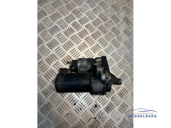 Gebruikte Startmotor Peugeot 307 SW (3H) 1.6 HDi 16V Prijs € 14,00 Margeregeling aangeboden door Autodemontagebedrijf Middelburg B.V