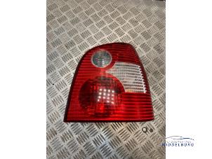 Gebruikte Achterlicht rechts Volkswagen Polo IV (9N1/2/3) 1.4 TDI 75 Prijs € 9,00 Margeregeling aangeboden door Autodemontagebedrijf Middelburg B.V