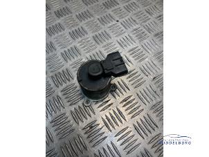 Gebruikte Uitlaat gasklep (EGR) Opel Astra H (L48) 1.7 CDTi 16V Prijs € 25,00 Margeregeling aangeboden door Autodemontagebedrijf Middelburg B.V