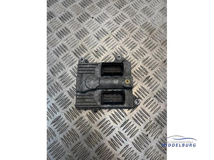 Gebruikte Computer Motormanagement Opel Vectra C Caravan 2.2 DIG 16V Prijs € 115,00 Margeregeling aangeboden door Autodemontagebedrijf Middelburg B.V