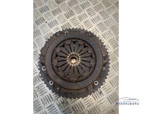 Gebruikte Koppelingsset (compleet) Renault Clio II (BB/CB) 1.2 16V Prijs € 64,00 Margeregeling aangeboden door Autodemontagebedrijf Middelburg B.V