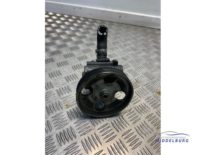 Gebruikte Pomp Servo Citroen Berlingo Cinqspace, Multispace 1.6 Hdi 16V 90 Prijs € 24,00 Margeregeling aangeboden door Autodemontagebedrijf Middelburg B.V