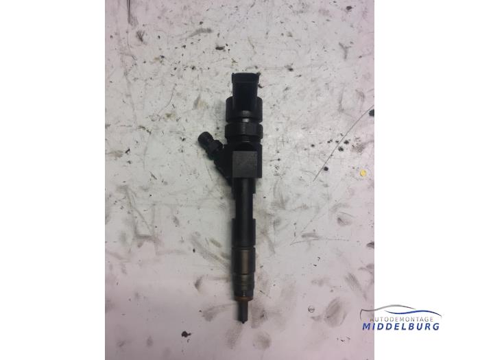Gebruikte Verstuiver (diesel) Renault Scénic II (JM) 1.9 dCi 130 Prijs € 44,00 Margeregeling aangeboden door Autodemontagebedrijf Middelburg B.V