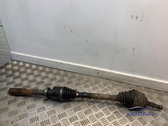 Gebruikte Steekas rechts-voor Renault Megane II (BM/CM) 2.0 16V Prijs € 23,00 Margeregeling aangeboden door Autodemontagebedrijf Middelburg B.V