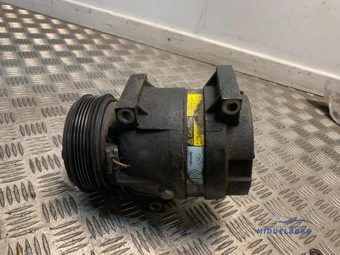 Gebruikte Aircopomp Renault Megane II (BM/CM) 2.0 16V Prijs € 23,00 Margeregeling aangeboden door Autodemontagebedrijf Middelburg B.V