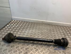 Gebruikte Aandrijfas rechts-voor Seat Altea (5P1) 2.0 TDI 16V Prijs € 14,00 Margeregeling aangeboden door Autodemontagebedrijf Middelburg B.V