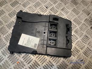 Gebruikte Computer Body Control Renault Megane II (BM/CM) 2.0 16V Prijs € 49,00 Margeregeling aangeboden door Autodemontagebedrijf Middelburg B.V