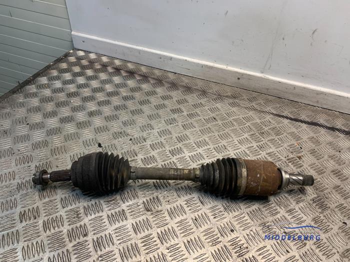 Gebruikte Steekas links-voor Renault Kangoo Express (FC) 1.5 dCi 60 Prijs € 24,00 Margeregeling aangeboden door Autodemontagebedrijf Middelburg B.V