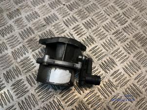 Gebruikte Videpomp (Diesel) Opel Vivaro 1.9 DI Prijs € 19,00 Margeregeling aangeboden door Autodemontagebedrijf Middelburg B.V