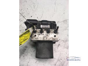 Gebruikte ABS Pomp Ford Transit 2.2 TDCi 16V Prijs € 38,00 Margeregeling aangeboden door Autodemontagebedrijf Middelburg B.V