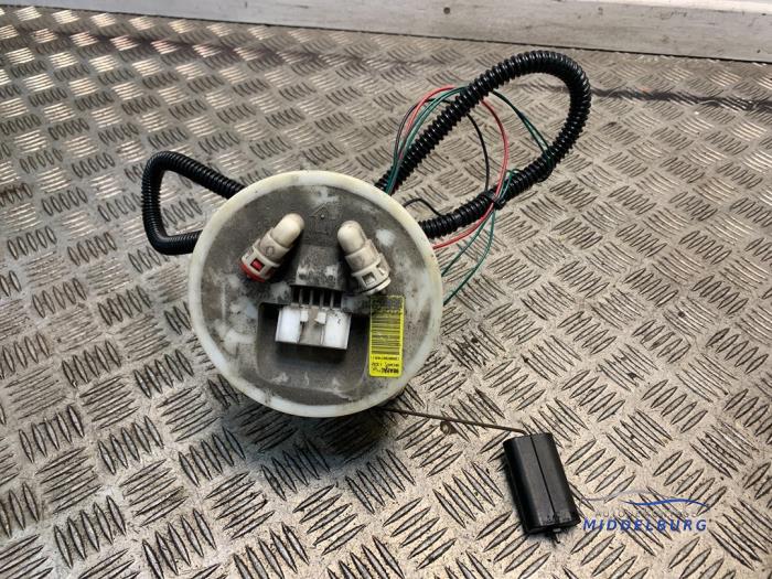 Gebruikte Tank element Pomp Ford Focus 1 Wagon 1.4 16V Prijs € 34,00 Margeregeling aangeboden door Autodemontagebedrijf Middelburg B.V