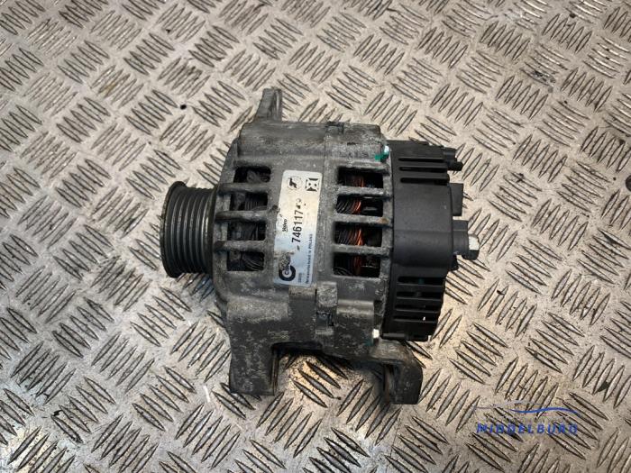 Gebruikte Dynamo Opel Movano (4A1; 4A2; 4B2; 4B3; 4C2; 4C3) 1.9 DTI Prijs € 49,00 Margeregeling aangeboden door Autodemontagebedrijf Middelburg B.V