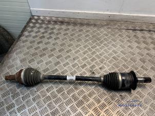 Gebruikte Steekas links-achter BMW 1 serie (F20) 114d 1.5 12V TwinPower Prijs € 64,00 Margeregeling aangeboden door Autodemontagebedrijf Middelburg B.V