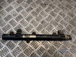 Gebruikte Injector brug Mercedes Sprinter 3,5t (906.63) 319 CDI,BlueTEC V6 24V Prijs € 38,00 Margeregeling aangeboden door Autodemontagebedrijf Middelburg B.V