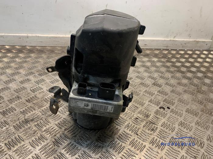 Gebruikte Pomp Servo Citroen Berlingo 1.6 Hdi 75 Prijs € 249,00 Margeregeling aangeboden door Autodemontagebedrijf Middelburg B.V