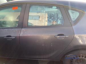 Gebruikte Deur 4Deurs links-achter Opel Astra J (PC6/PD6/PE6/PF6) 1.4 Turbo 16V Prijs € 89,00 Margeregeling aangeboden door Autodemontagebedrijf Middelburg B.V