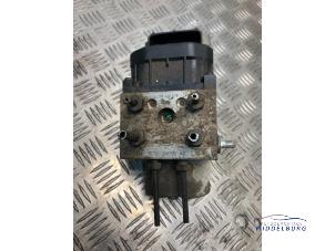 Gebruikte ABS Pomp Ford Transit 2.0 TDdi 16V Prijs € 29,00 Margeregeling aangeboden door Autodemontagebedrijf Middelburg B.V