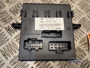 Gebruikte Boordcomputer Audi Q7 (4LB) 3.0 TDI V6 24V Prijs € 23,00 Margeregeling aangeboden door Autodemontagebedrijf Middelburg B.V