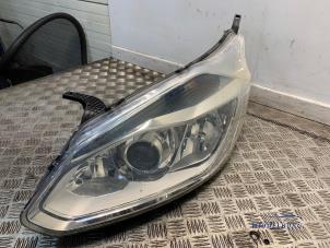 Gebruikte Linker Koplamp Ford Transit Custom 2.2 TDCi 16V Prijs € 249,00 Margeregeling aangeboden door Autodemontagebedrijf Middelburg B.V