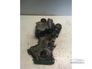 Gebruikte Distributiedeksel Volkswagen Golf V (1K1) 1.6 FSI 16V Prijs € 34,00 Margeregeling aangeboden door Autodemontagebedrijf Middelburg B.V