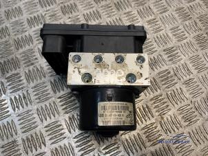 Gebruikte ABS Pomp Mercedes C (W203) 1.8 C-180K 16V Prijs € 23,00 Margeregeling aangeboden door Autodemontagebedrijf Middelburg B.V