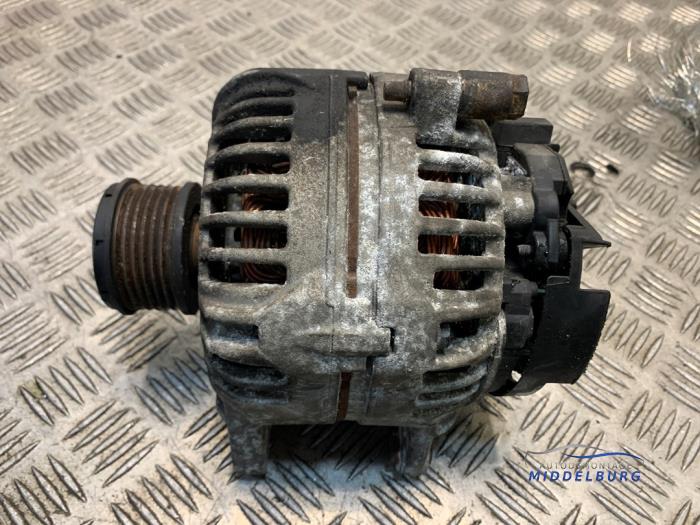 Gebruikte Dynamo Nissan Note (E11) 1.5 dCi 86 Prijs € 21,00 Margeregeling aangeboden door Autodemontagebedrijf Middelburg B.V