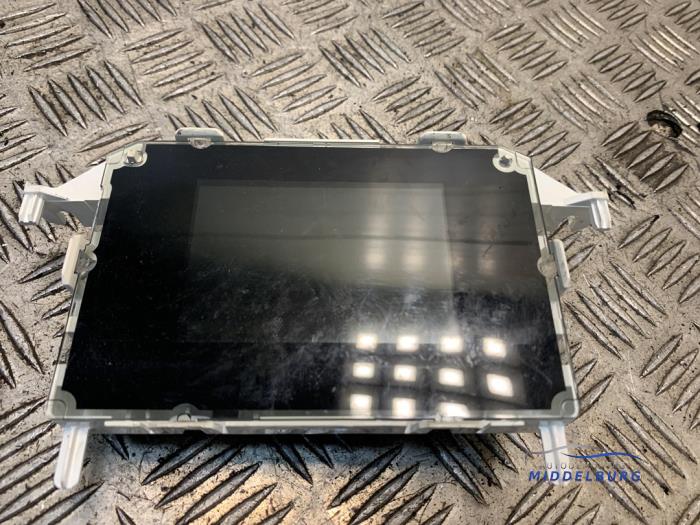 Gebruikte Display Interieur Ford Fiesta 6 (JA8) 1.0 EcoBoost 12V 100 Prijs € 24,00 Margeregeling aangeboden door Autodemontagebedrijf Middelburg B.V