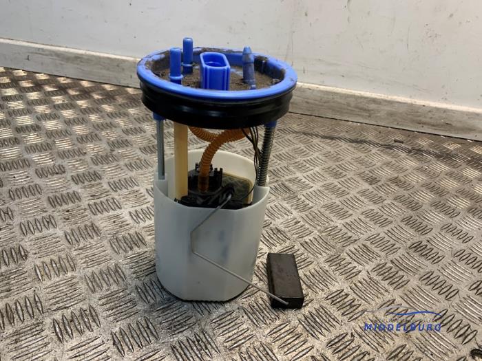 Gebruikte Tank element Pomp Seat Ibiza IV SC (6J1) 1.4 TSI 16V Cupra Prijs € 12,00 Margeregeling aangeboden door Autodemontagebedrijf Middelburg B.V