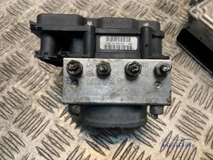 Gebruikte ABS Pomp Fiat Bravo (198A) 1.6 D Multijet 90 Prijs € 51,00 Margeregeling aangeboden door Autodemontagebedrijf Middelburg B.V