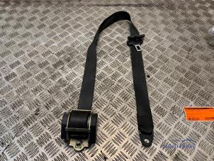 Gebruikte Veiligheidsgordel rechts-voor Peugeot Boxer (U9) 2.2 HDi 120 Euro 4 Prijs € 139,00 Margeregeling aangeboden door Autodemontagebedrijf Middelburg B.V