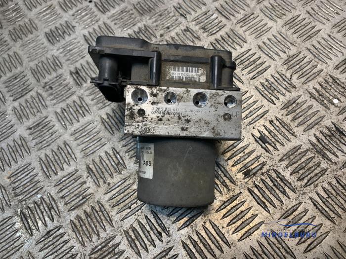 Gebruikte ABS Pomp Citroen Jumper (U9) 2.2 HDi 120 Prijs € 24,00 Margeregeling aangeboden door Autodemontagebedrijf Middelburg B.V