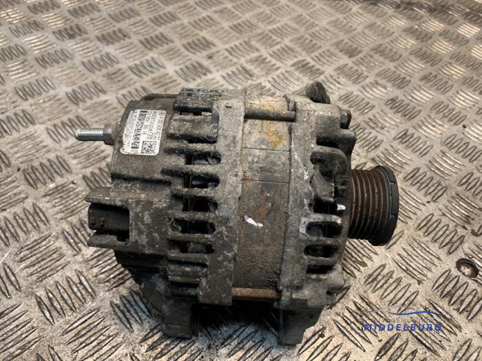 Gebruikte Alternator Mercedes Vito (447.6) 1.6 109 CDI 16V Prijs € 69,00 Margeregeling aangeboden door Autodemontagebedrijf Middelburg B.V