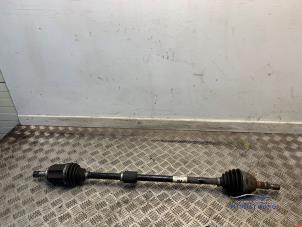 Gebruikte Aandrijfas rechts-voor Opel Astra J (PC6/PD6/PE6/PF6) 1.6 16V Ecotec Prijs € 41,00 Margeregeling aangeboden door Autodemontagebedrijf Middelburg B.V