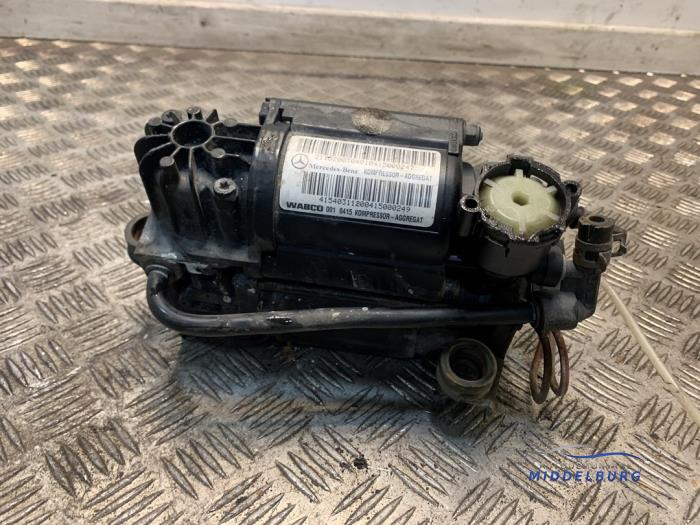 Gebruikte Compressor Mercedes E Combi (S211) 3.2 E-320 CDI 24V Prijs € 149,00 Margeregeling aangeboden door Autodemontagebedrijf Middelburg B.V