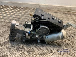 Gebruikte Achterklep motor Mercedes E Estate (S212) E-200 CDI 16V BlueEfficiency,BlueTEC Prijs € 93,00 Margeregeling aangeboden door Autodemontagebedrijf Middelburg B.V