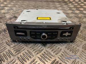 Gebruikte Radio CD Speler Peugeot 308 (4A/C) 1.6 VTI 16V Prijs € 124,00 Margeregeling aangeboden door Autodemontagebedrijf Middelburg B.V