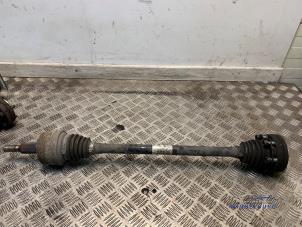 Gebruikte Steekas rechts-achter Volkswagen Transporter T5 2.0 BiTDI DRF 4 Motion Prijs € 49,00 Margeregeling aangeboden door Autodemontagebedrijf Middelburg B.V