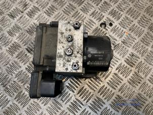 Gebruikte ABS Pomp Volkswagen Transporter T5 2.0 BiTDI DRF 4 Motion Prijs € 119,00 Margeregeling aangeboden door Autodemontagebedrijf Middelburg B.V