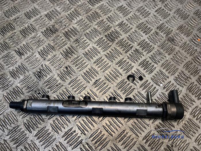 Gebruikte Verstuiver brug BMW 1 serie (E87/87N) 116d 16V Prijs € 20,00 Margeregeling aangeboden door Autodemontagebedrijf Middelburg B.V