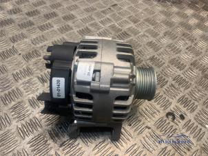 Nieuwe Dynamo Renault Clio III (BR/CR) 1.2 16V 75 Prijs € 151,25 Inclusief btw aangeboden door Autodemontagebedrijf Middelburg B.V